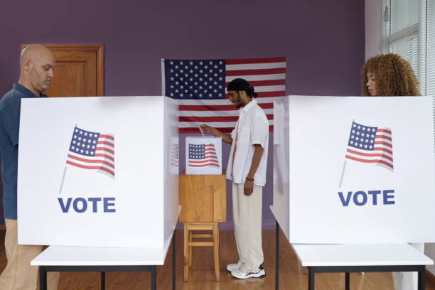 istock American People Voting For Their Country 2169419002