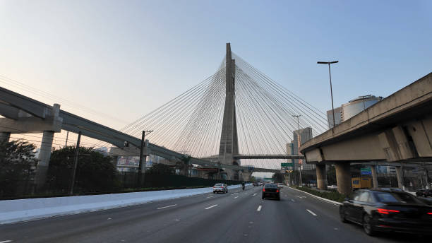 istock Marginal Pinheiros and the famous cable-stayed bridge. 2169594829