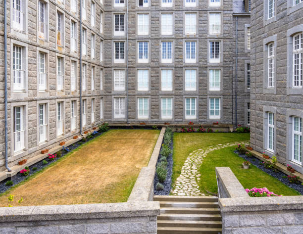 istock Courtyard in Saint-Malo with gray stone buildings 2169603983