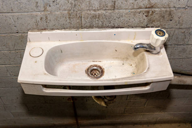 istock A wash basin that doesnt seem to get washed 2169933578