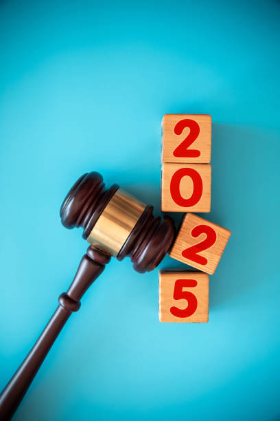 istock New year 2025 block and gavel 2170020761
