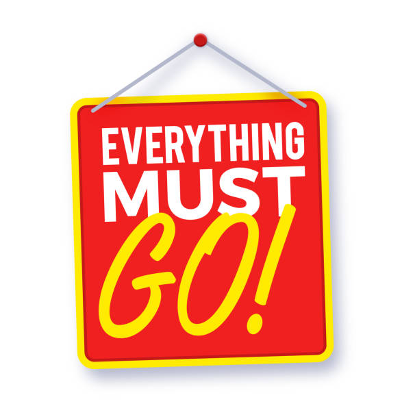 Must Go First 120+ Everything Must Go Fotografías de stock, fotos e imágenes libres ...