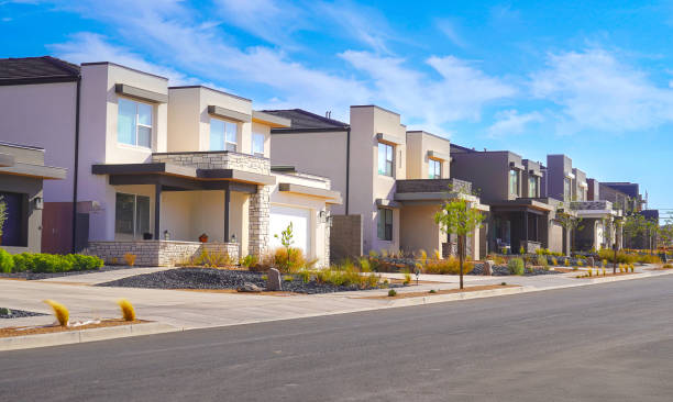 istock Row of Modern Homes in Utah 2170091650
