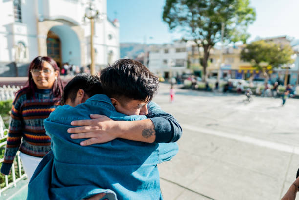 Friends greeting on Huaraz, in Peru