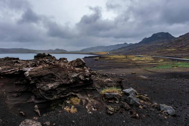 istock Lago Kleifartvatn - Iceland 2170376849