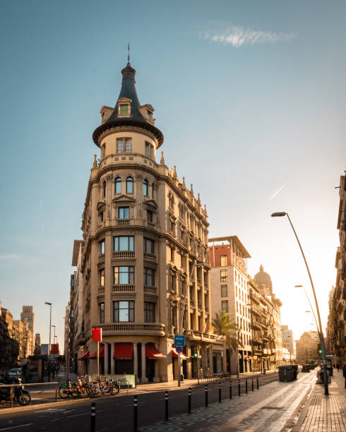 istock Early morning in Barcelona 2170404108