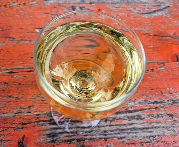 istock Glasses of wine 2170467548
