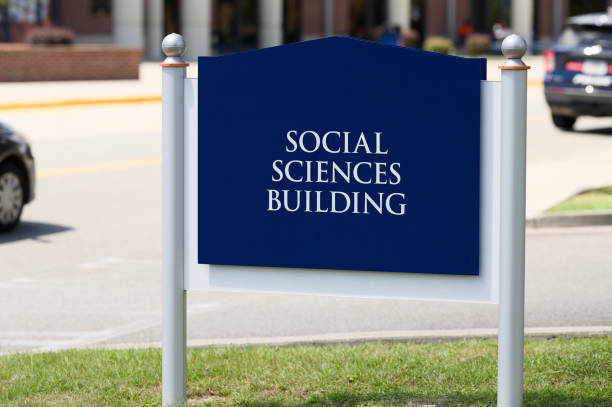 istock Social Sciences Building sign close up 2170707635