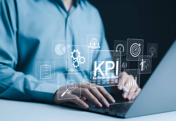 istock KPI, Analysis key performance indicators, business growth, Businessman using laptop to analyze key performance indicators (KPIs) with icons, data charts, gears, business targets, performance tracking, 2170713379