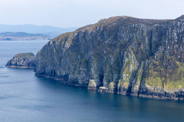 Horn Head is a peninsula in the county of Donegal. The cliffs rise up to 180 meters above the sea.