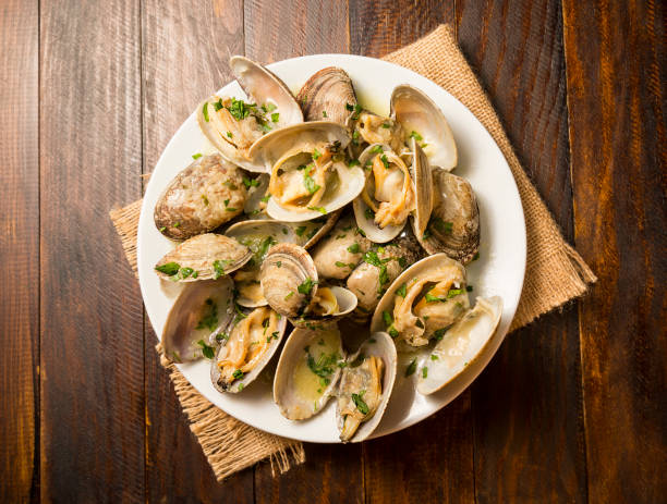 istock Clams in marinara sauce 2171040674