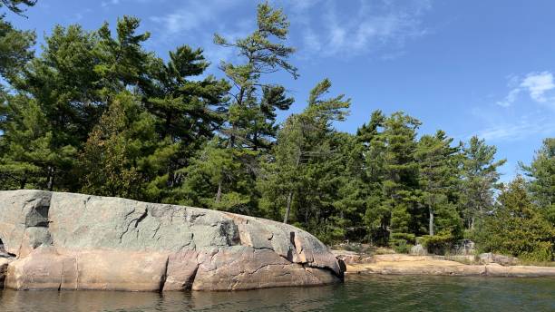 istock Granite Shoreline in Georgian Bay Ontario 2171046270