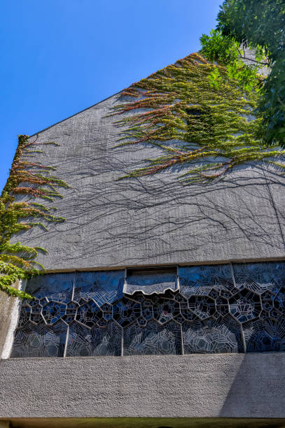 istock Decorative vines covering a modern cathedral in Frankfurt 2171050825