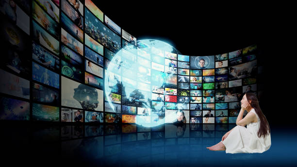 istock Young asian woman watching various artworks. 2171090464