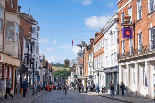 istock Guildford highstreet 2171144097