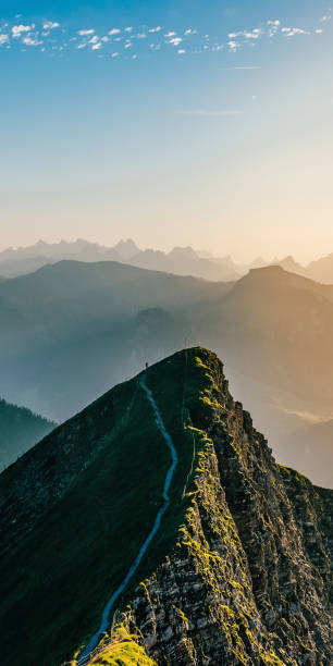istock Beautiful mountain scenery photos, mountain wallpapers 2171176416