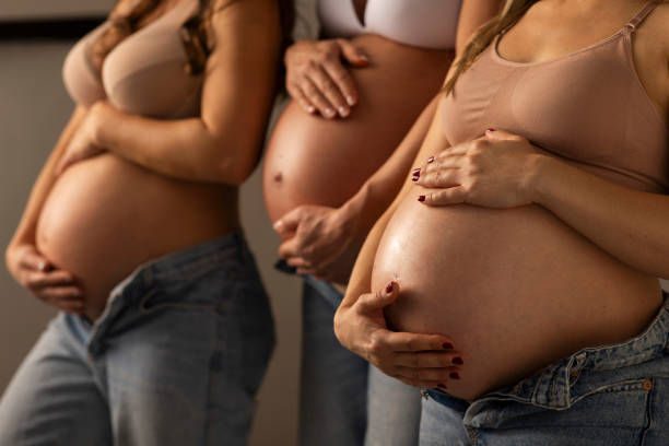 istock Pregnancy journey companions 2171239526