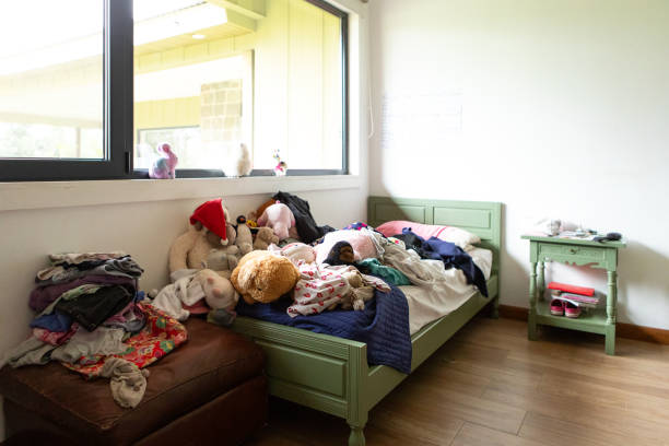 istock Teenager's bedroom totally messy 2171242316