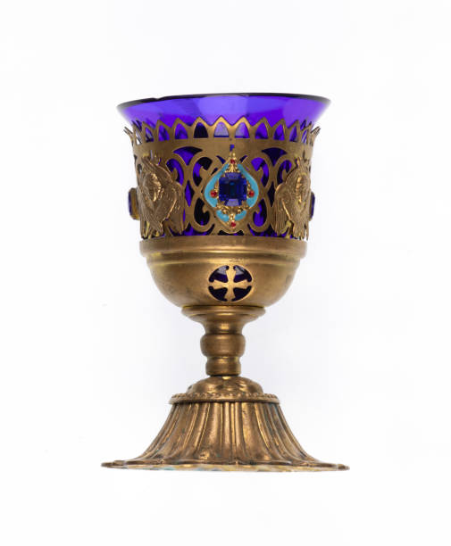 istock royal gold goblet isolated on white background 2171289784