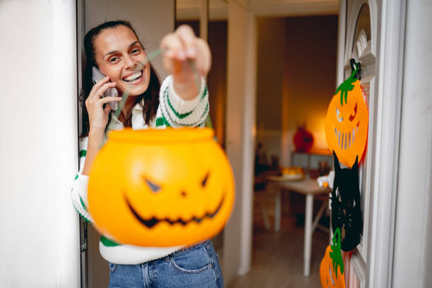 istock Trick or treat 2171372226