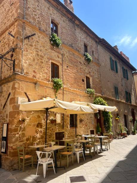 istock Italian village 2171384867