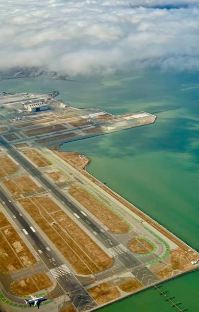 istock San Francisco International Airport 2171403138