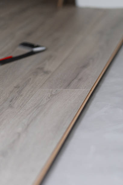 istock Workplace of a laminate flooring installer 2171452514