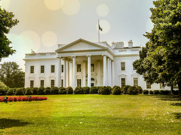 istock U.S. President and The White House 2171617073