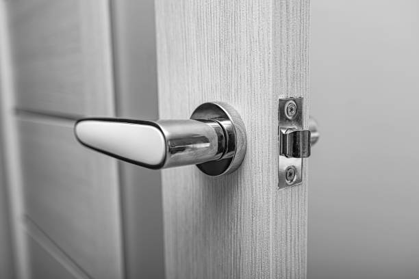 istock Handle and lock of an interior door. 2171717551