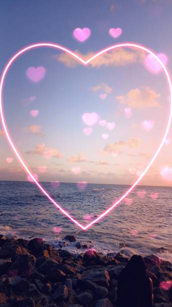 istock heart in the sea 2171723178