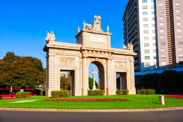 istock Porta de la Mar or Sea Gate, Valencia 2171753645