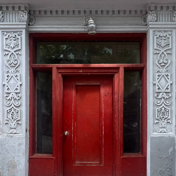 istock Red Doorway Chicago 2171847684
