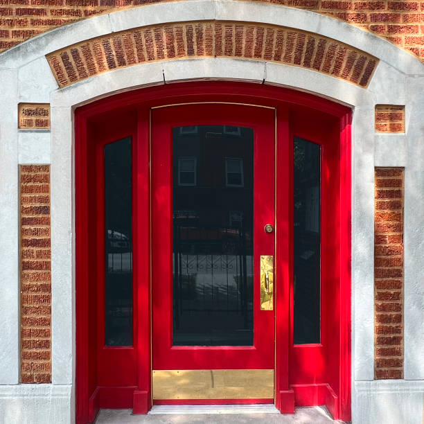 istock Red Doorway Chicago 2171847842