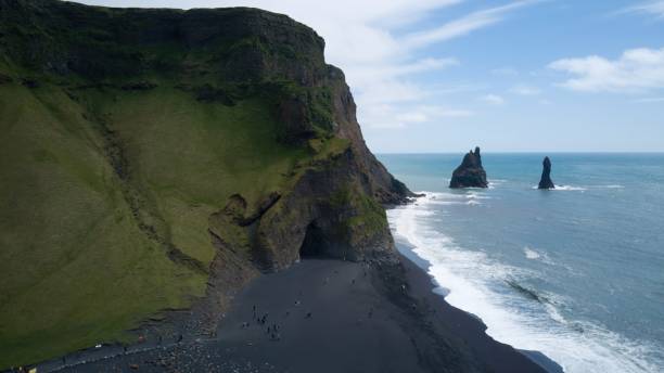istock Black sand beach, Reinisfjara, Iceland 2171896144