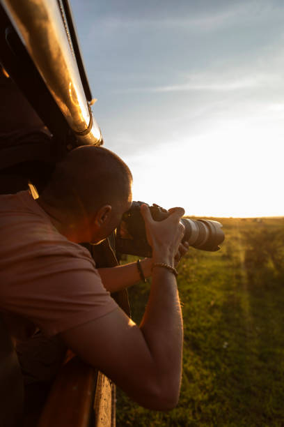 istock Photographing on safari 2172042752