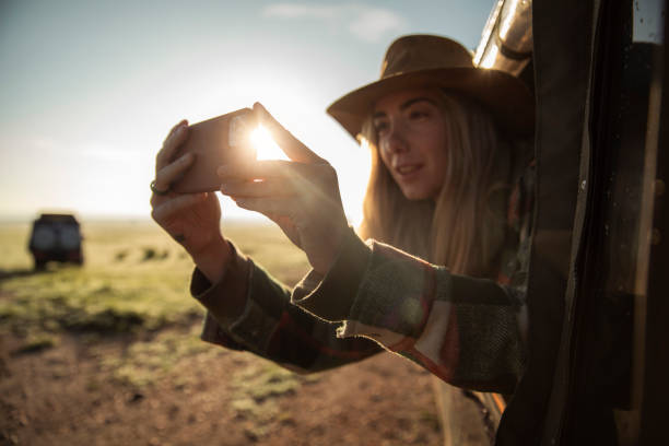 istock Safari photo tour 2172042793