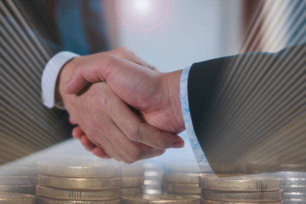 istock Dealing investment and business partner concept men making handshake with partner, greeting, dealing, merger and acquisition, business joint venture finance and investment teamwork and successful 2172109696