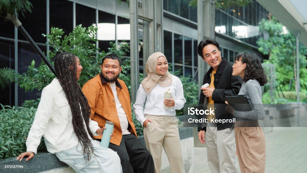 Group Break Time Business Team Talking During Break Stock Photo - Download Image Now ...