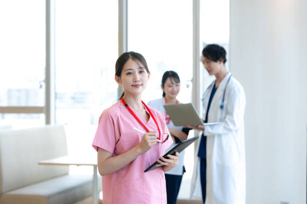 istock Medical workers working in hospitals 2172291951