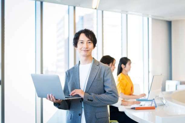 istock business person working in office 2172292221