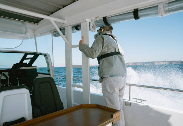 Private Cruise along Sydney Harbor and Whale Watching