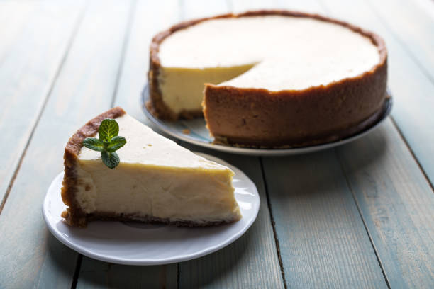 Plane round classic New York cheesecake