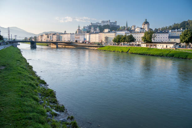 istock Salzburger Altstadt im Sommer 2172448843