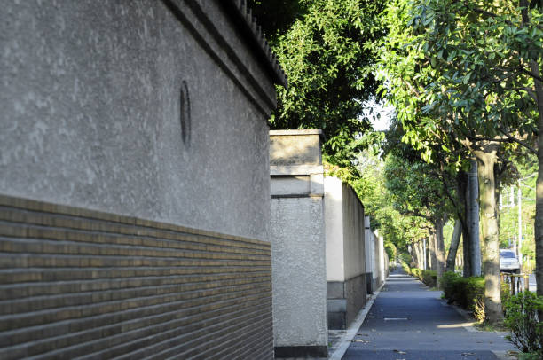Honkomagome is known as an upscale residential area, where you can experience both Yamanote and Shitamachi culture.