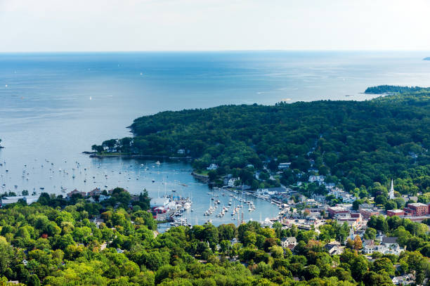 Camden town and Camden harbor