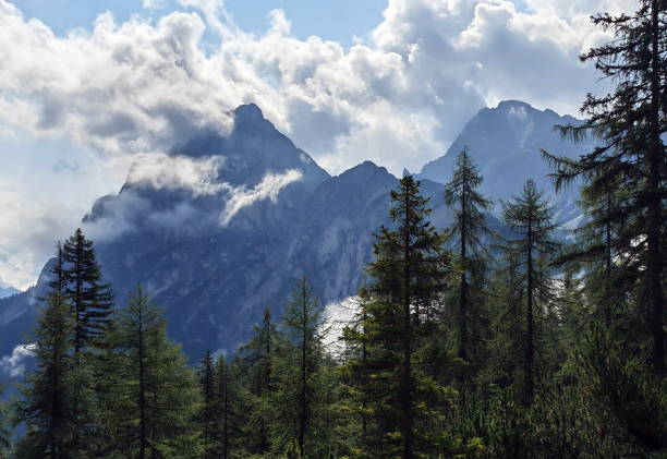 istock Fanes-Senes-Braines Mountain Group 2172706191