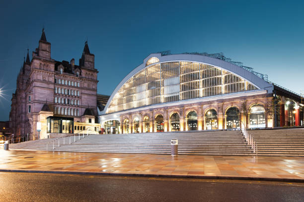 istock Downtown Liverpool England Railway Station Night 2172724584