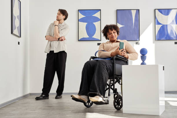 istock People Art in Museum 2172726984