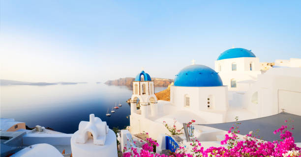 istock Oia, traditional greek village 2172838510
