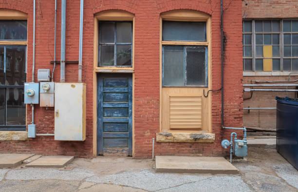istock Blue Door Alley Guthrie 2172908197